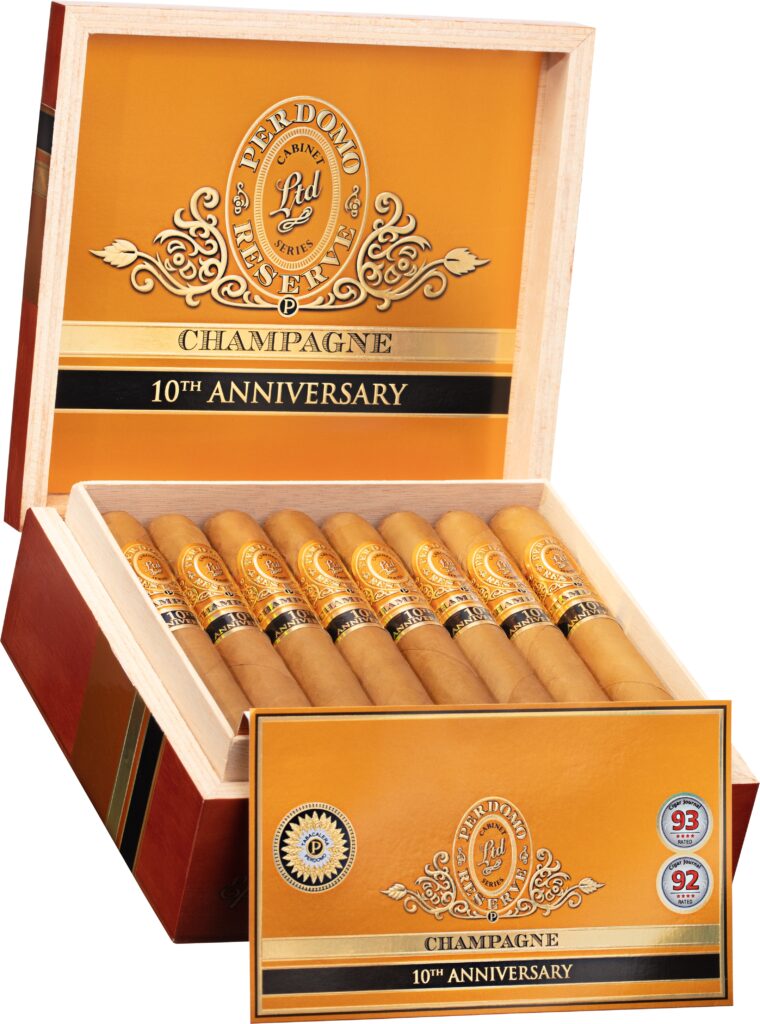 Perdomo 10th Anniversary Champagne Robusto